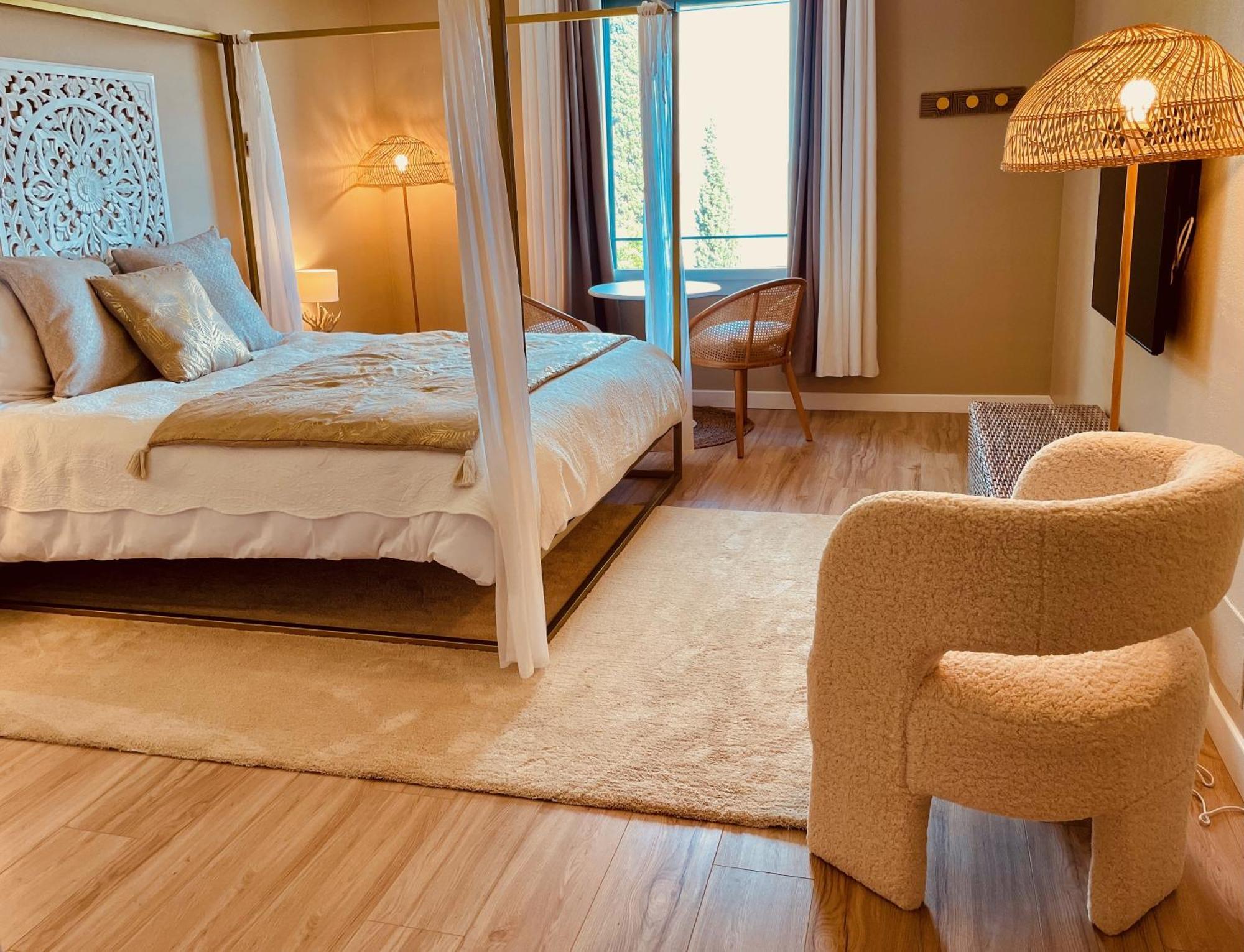 Lalagunebages, Panoramic View Bages  Zimmer foto
